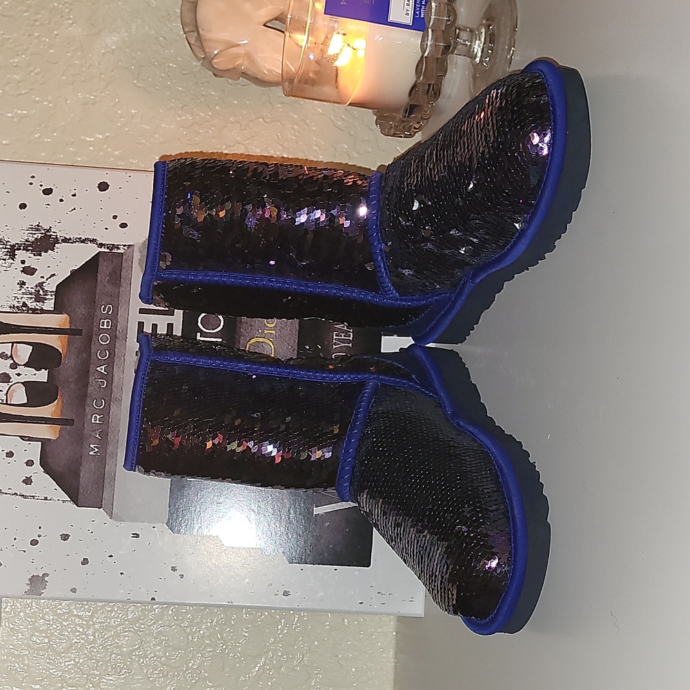 UGG mermaid sequin boot, never worn